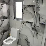 La Casa De Alex * Sarandë