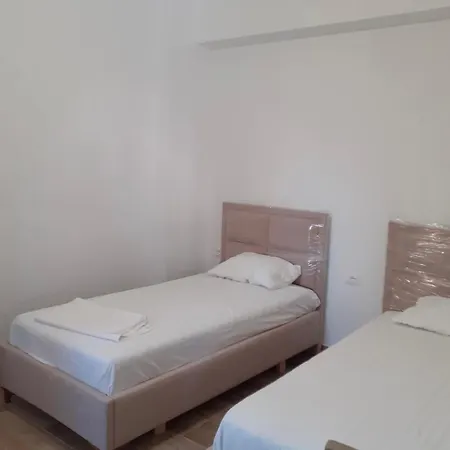 La Casa De Alex * Sarande