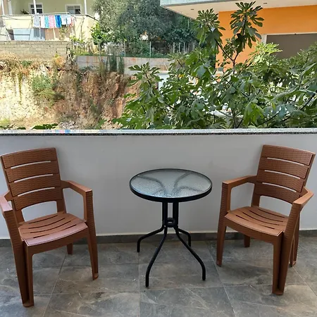 La Casa De Alex Saranda