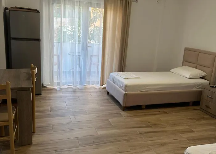 La Casa De Alex