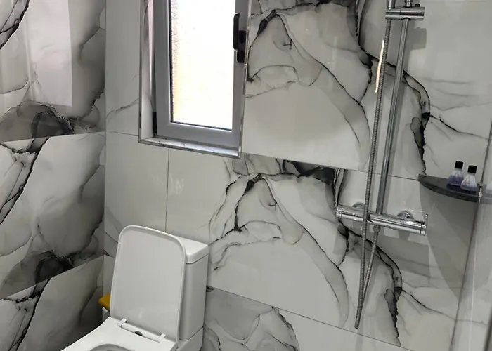 La Casa De Alex * Saranda